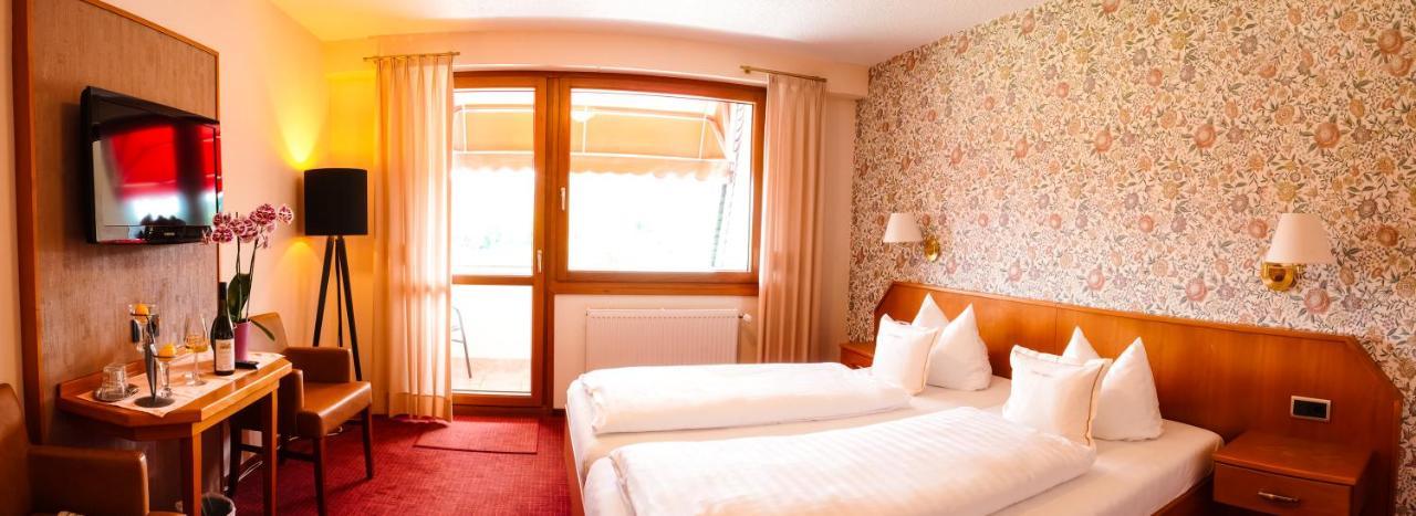 Hotel Zehnthof Ürzig Extérieur photo