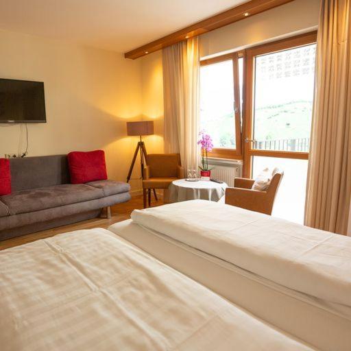 Hotel Zehnthof Ürzig Extérieur photo
