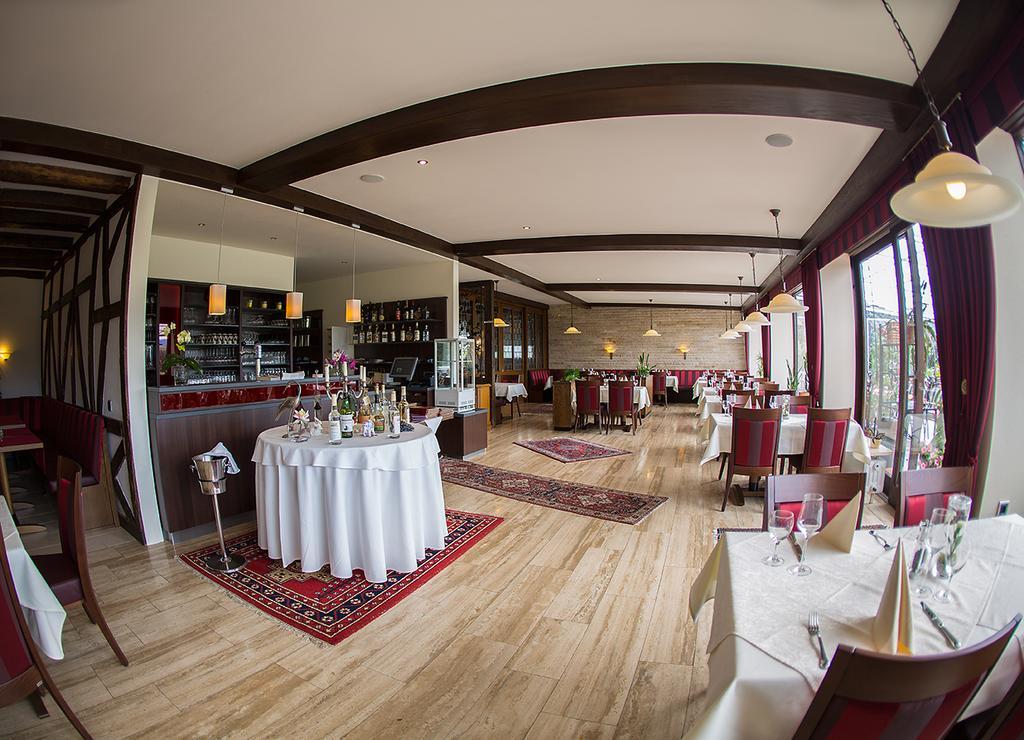 Hotel Zehnthof Ürzig Extérieur photo